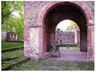 Neustadt/Main-Ruinen der Karolingischen Klosteranlge